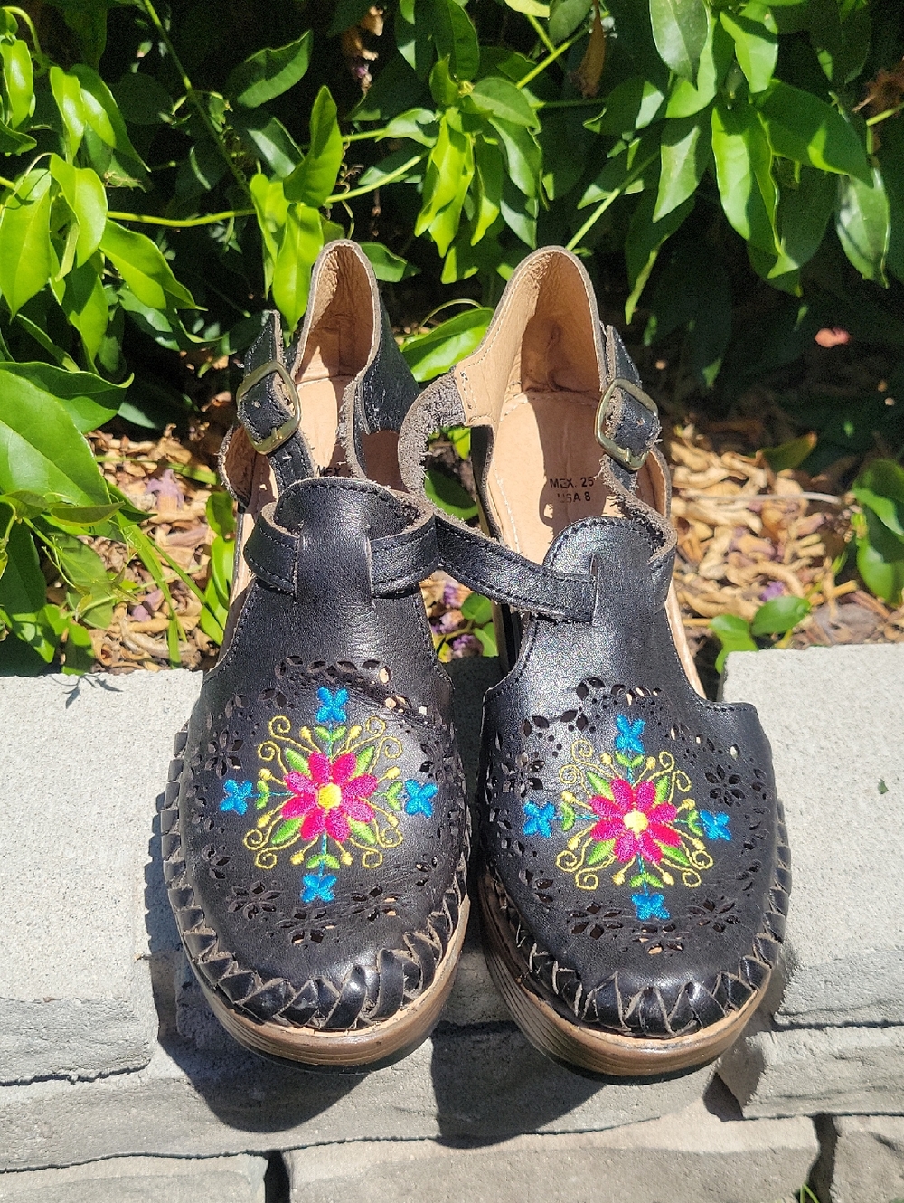 Black Leather Embroidered  Boho Heeled Buckle Mary Jane Shoes 8